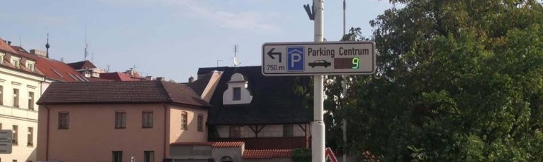 Světelný navigační systém pro parkovací dům 2